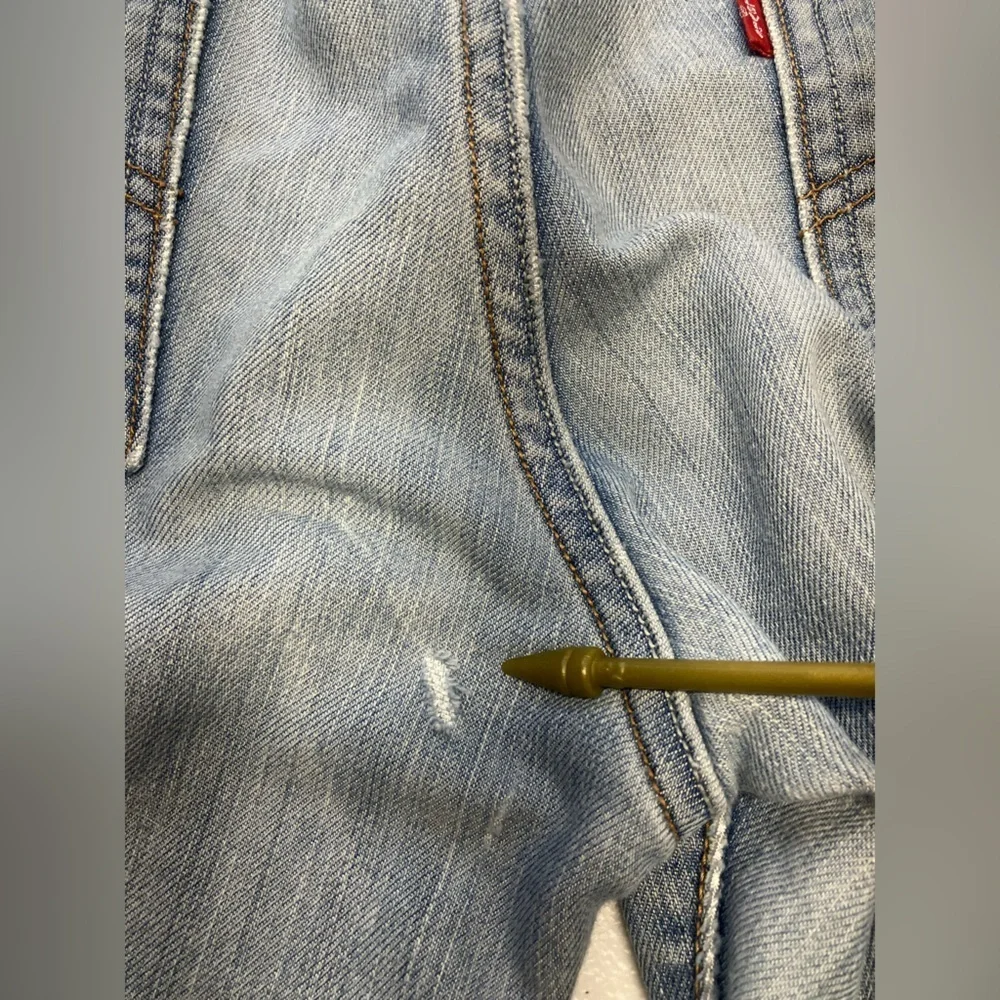 Levi’s Skinny 511 Men’s Denim Jeans, Size 34 x 34, Lt. Blue, Distressed
